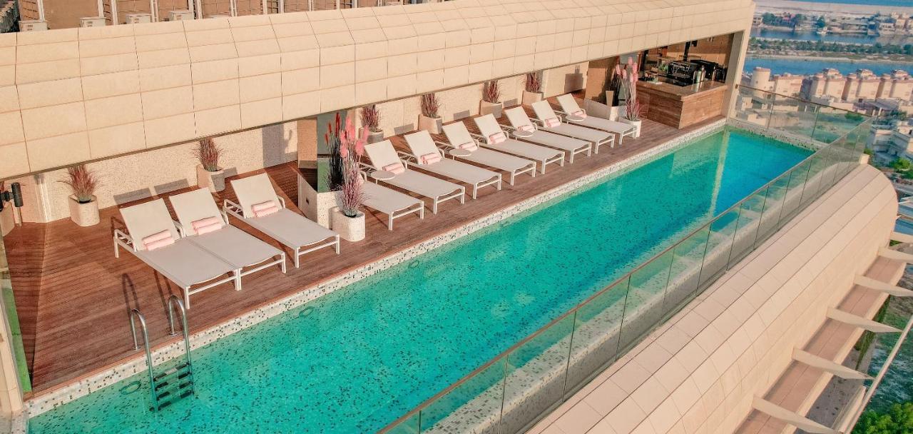 The House Hotel 알 키란 외부 사진