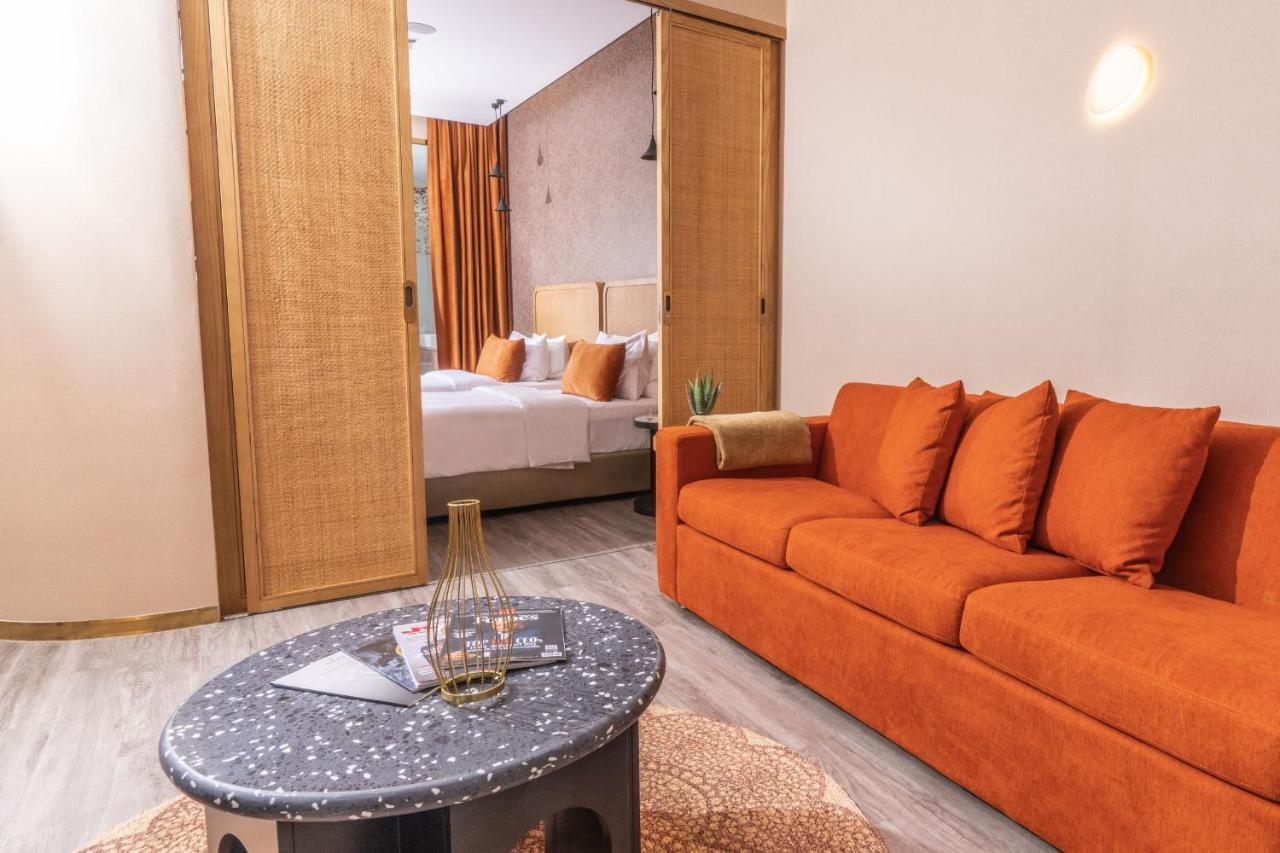 The House Hotel 알 키란 외부 사진
