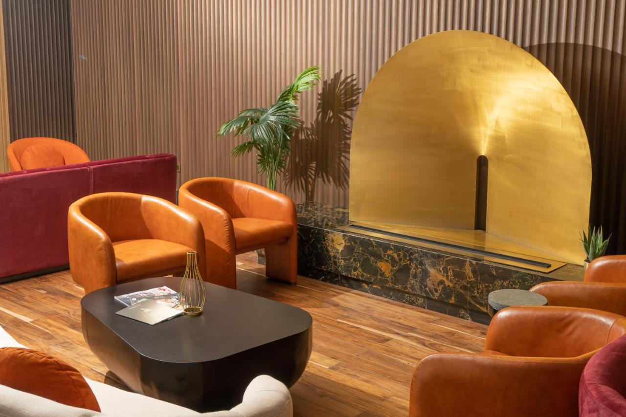 The House Hotel 알 키란 외부 사진