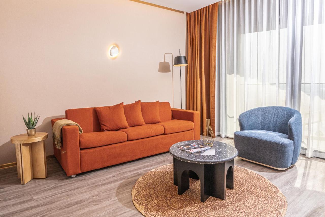 The House Hotel 알 키란 외부 사진